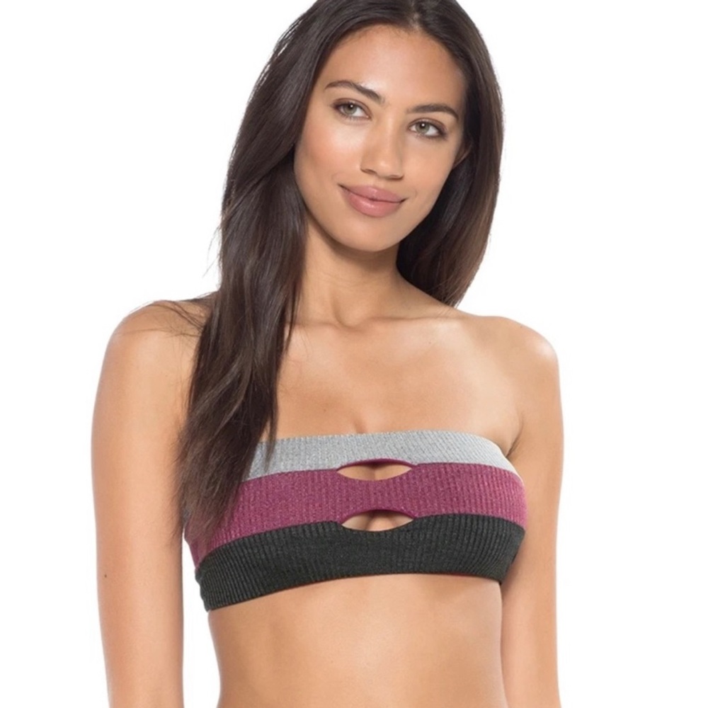 Soluna Bikini Top Ribbed Colorblocked Cutouts